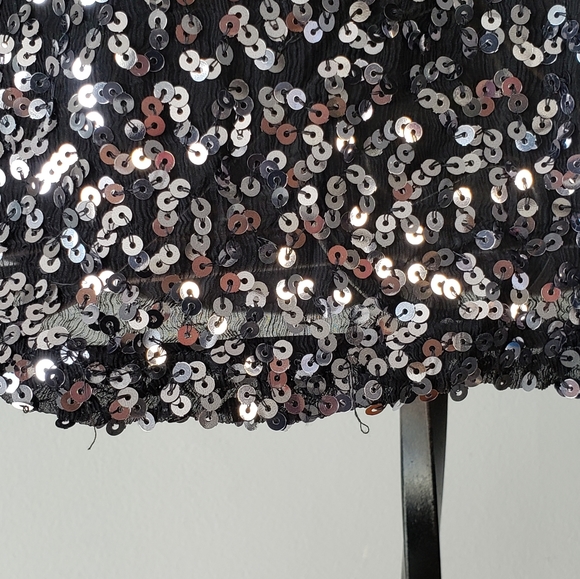 Sequence Tank - Picture 5 of 8